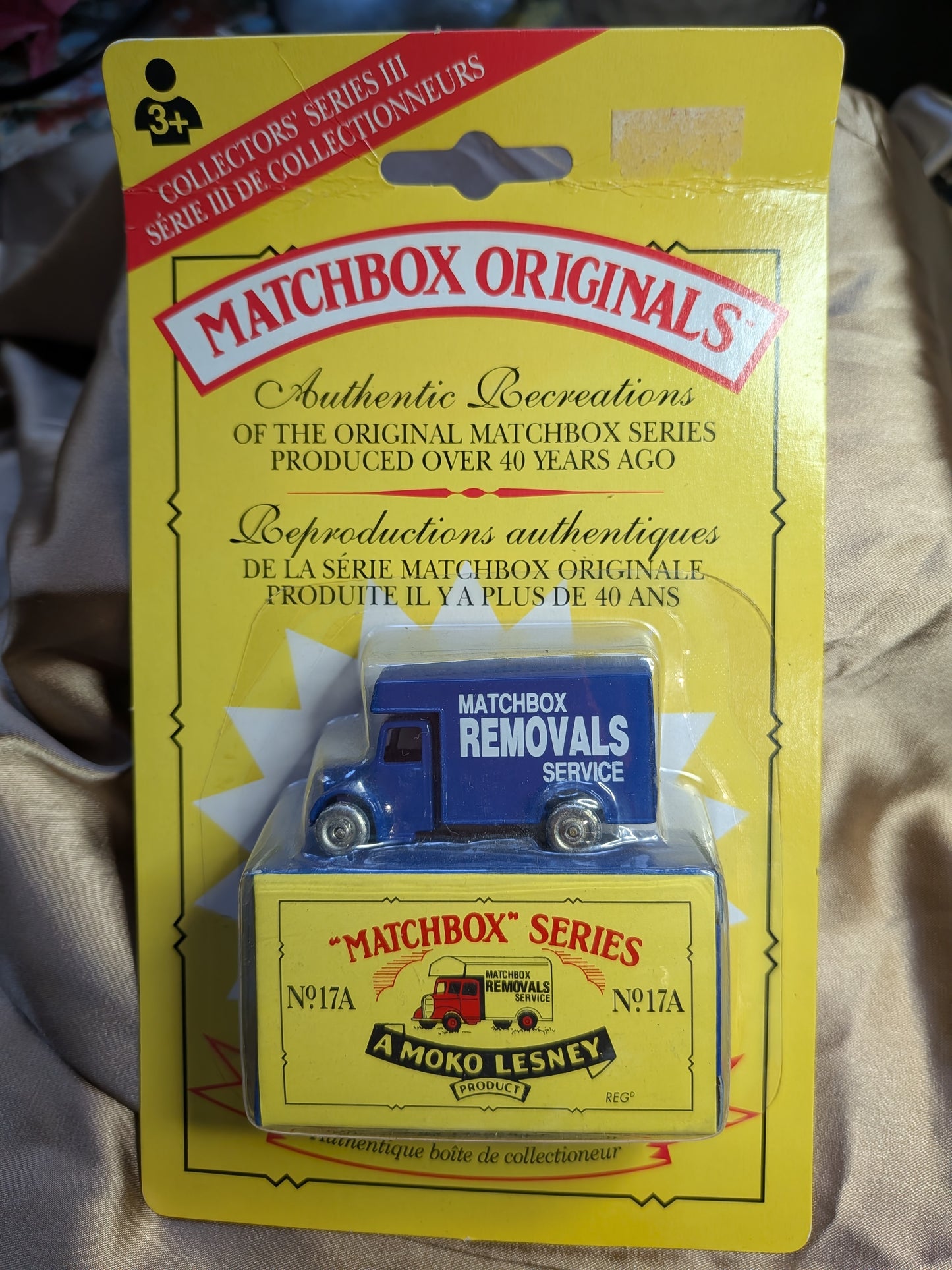 Matchbox Originals 17a Bedford Van Removals