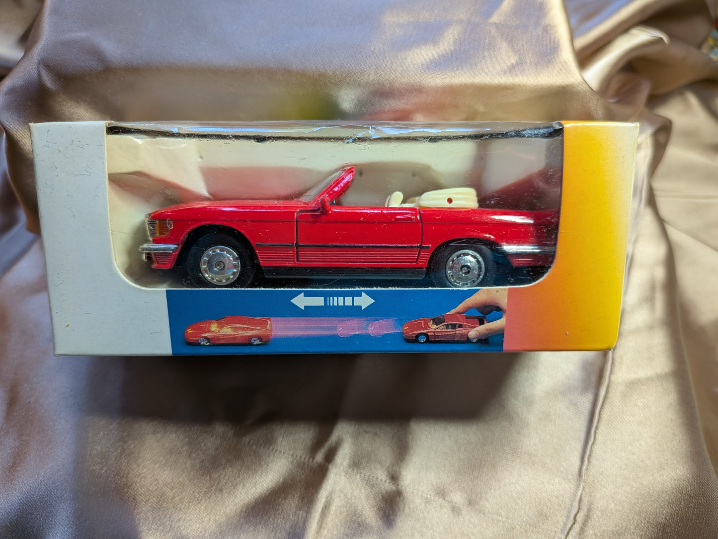 Mercedes Benz 500 SL Convertible. Mint Condition.