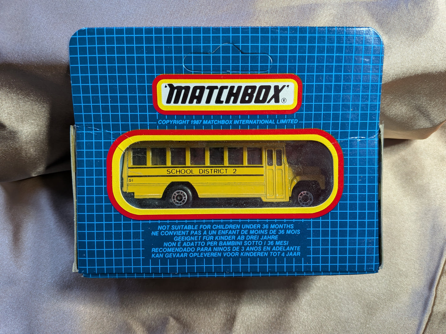 Matchbox MB-47 School Bus. 1:64.