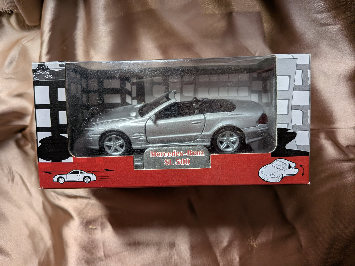 Welly Autoclub Mercedes Benz SL-500