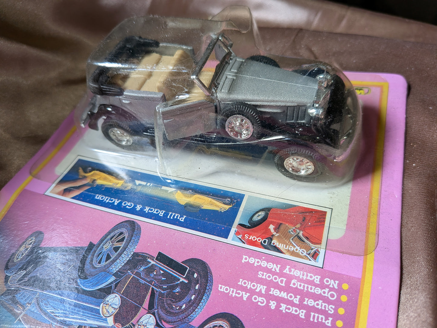 Welly Old Timer Mercedes Roadster - slightly damaged box