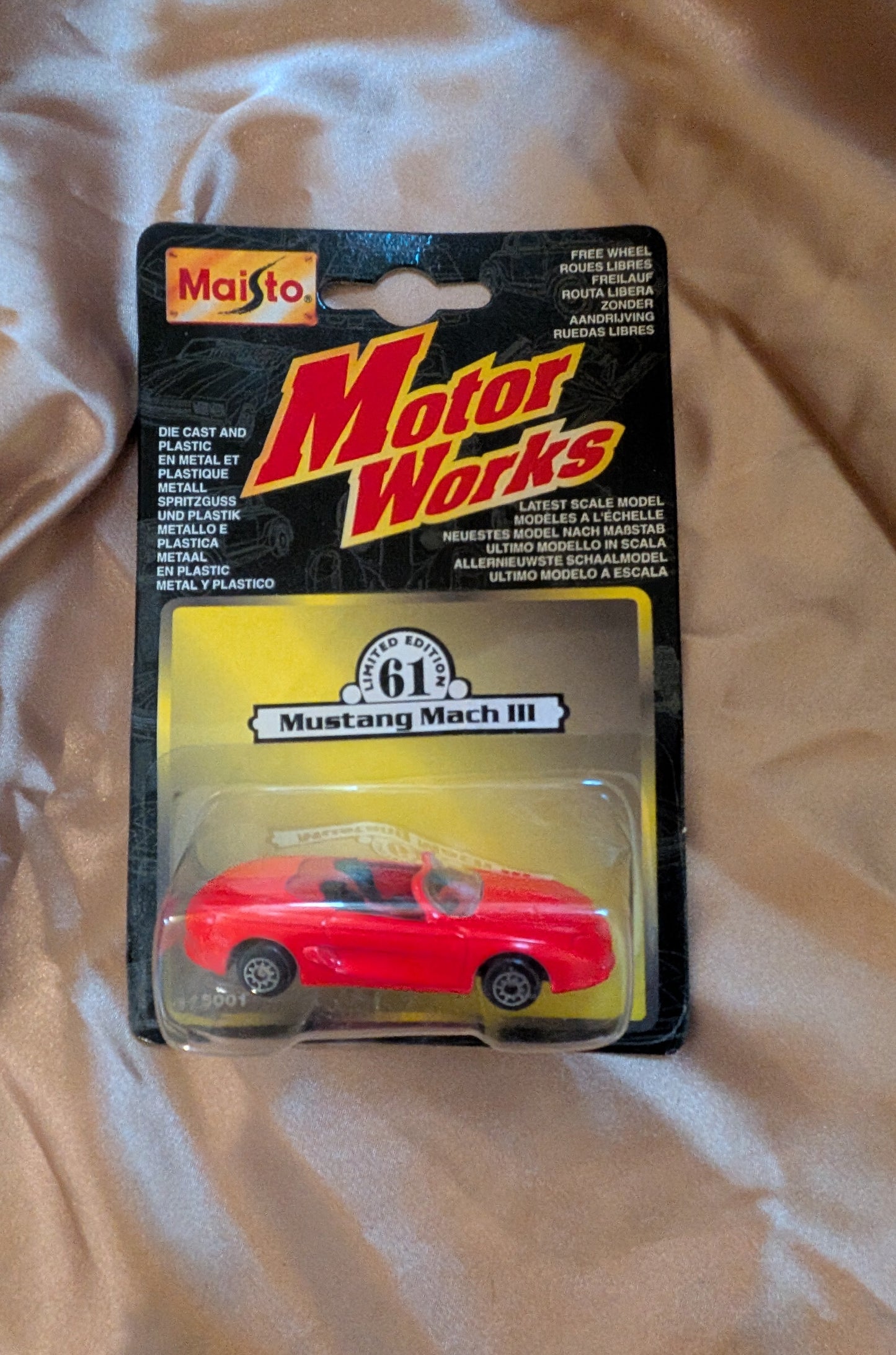 Maisto Motor Works Limited Edition #61 Mustang Mach III