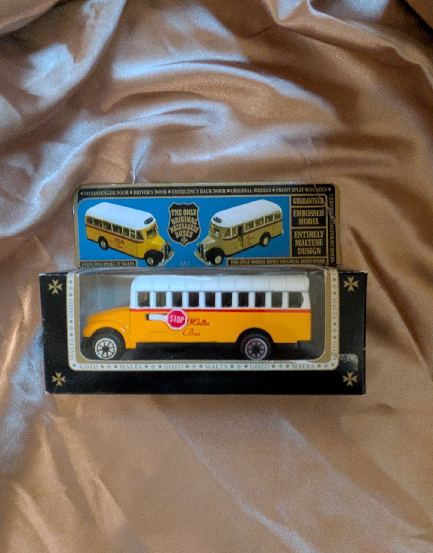 Malta Souvenir Bus