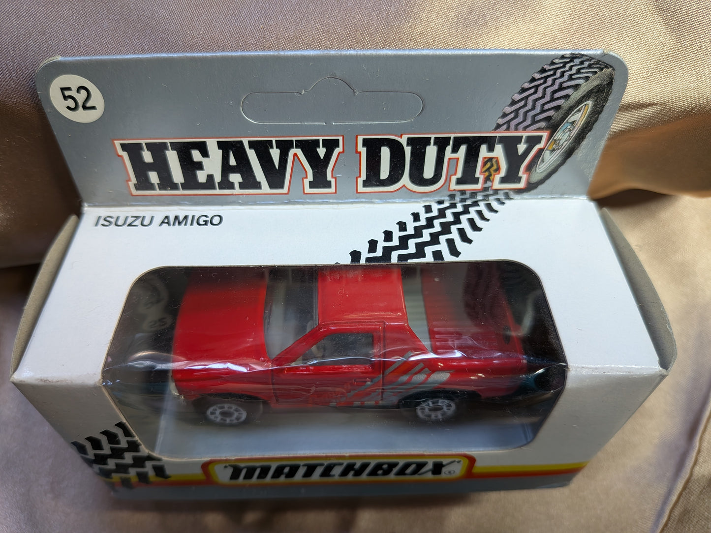 Matchbox 1992 Heavy Duty Series Isuzu Amigo. No. 52