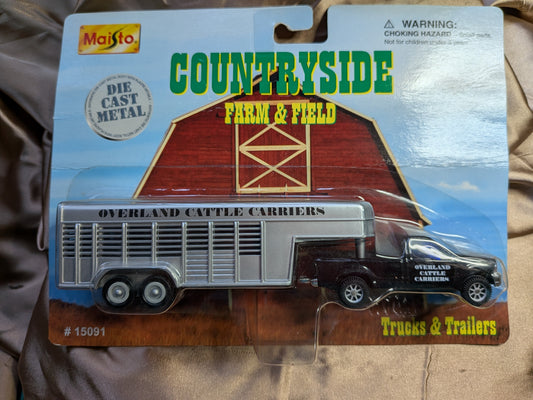 Maisto Countryside Farm and Field Cattle Trailer