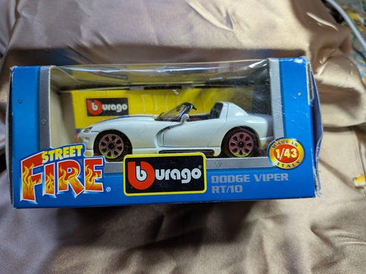 Bburago Dodge Viper RT/10