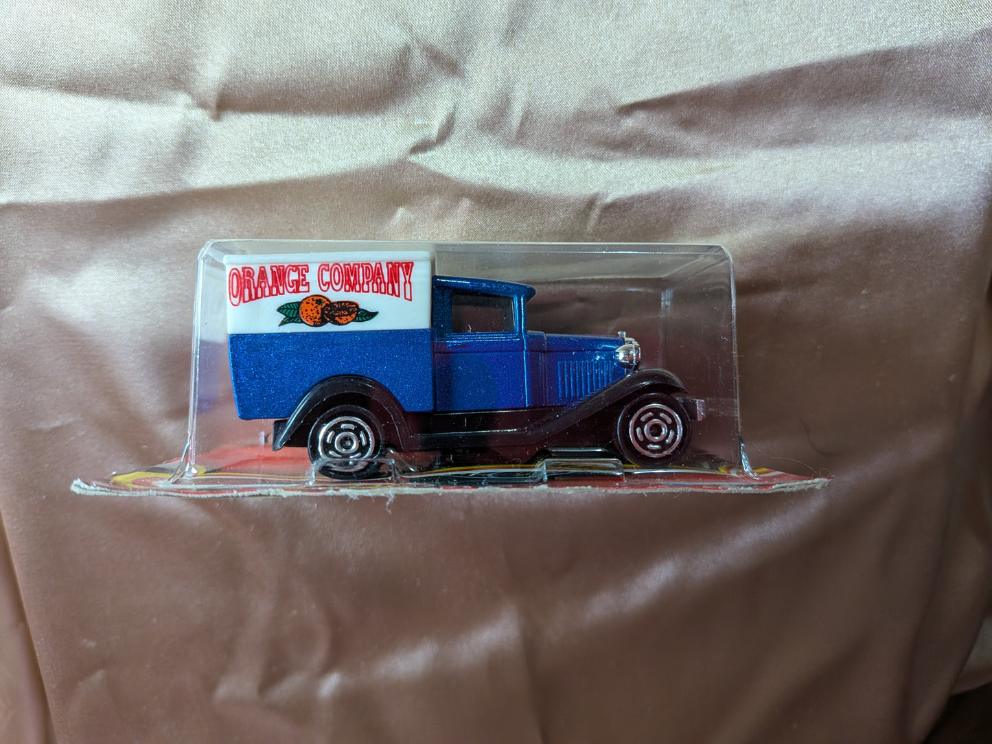 Majorette Series 200 Ford Orange Company