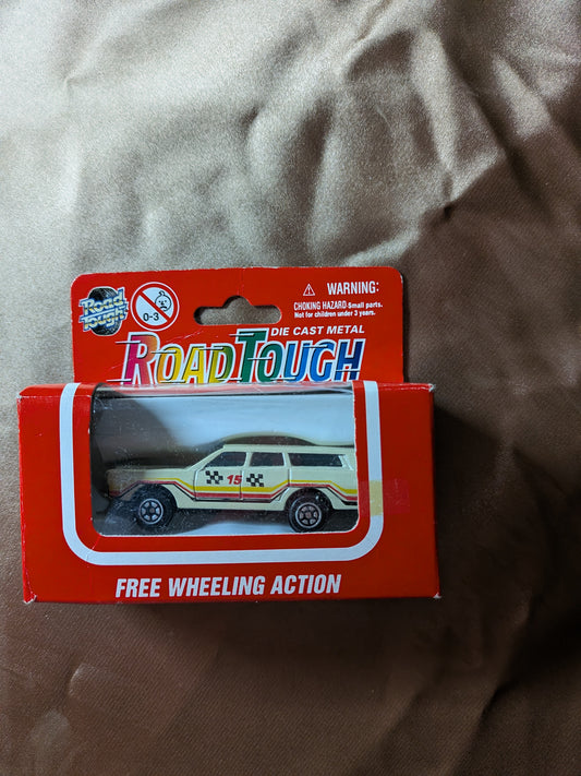 Yatming Road Tough Ford Station Wagon Racer