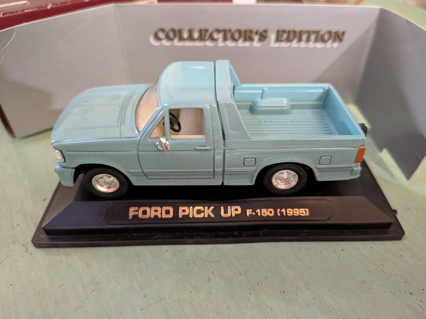 Yatming 1995 Ford F-150 pick up