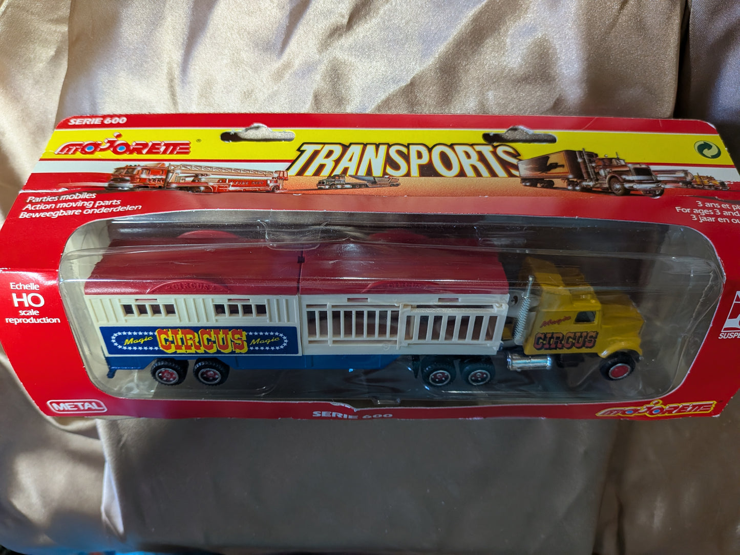 Majorette Transports Circus - Damaged box