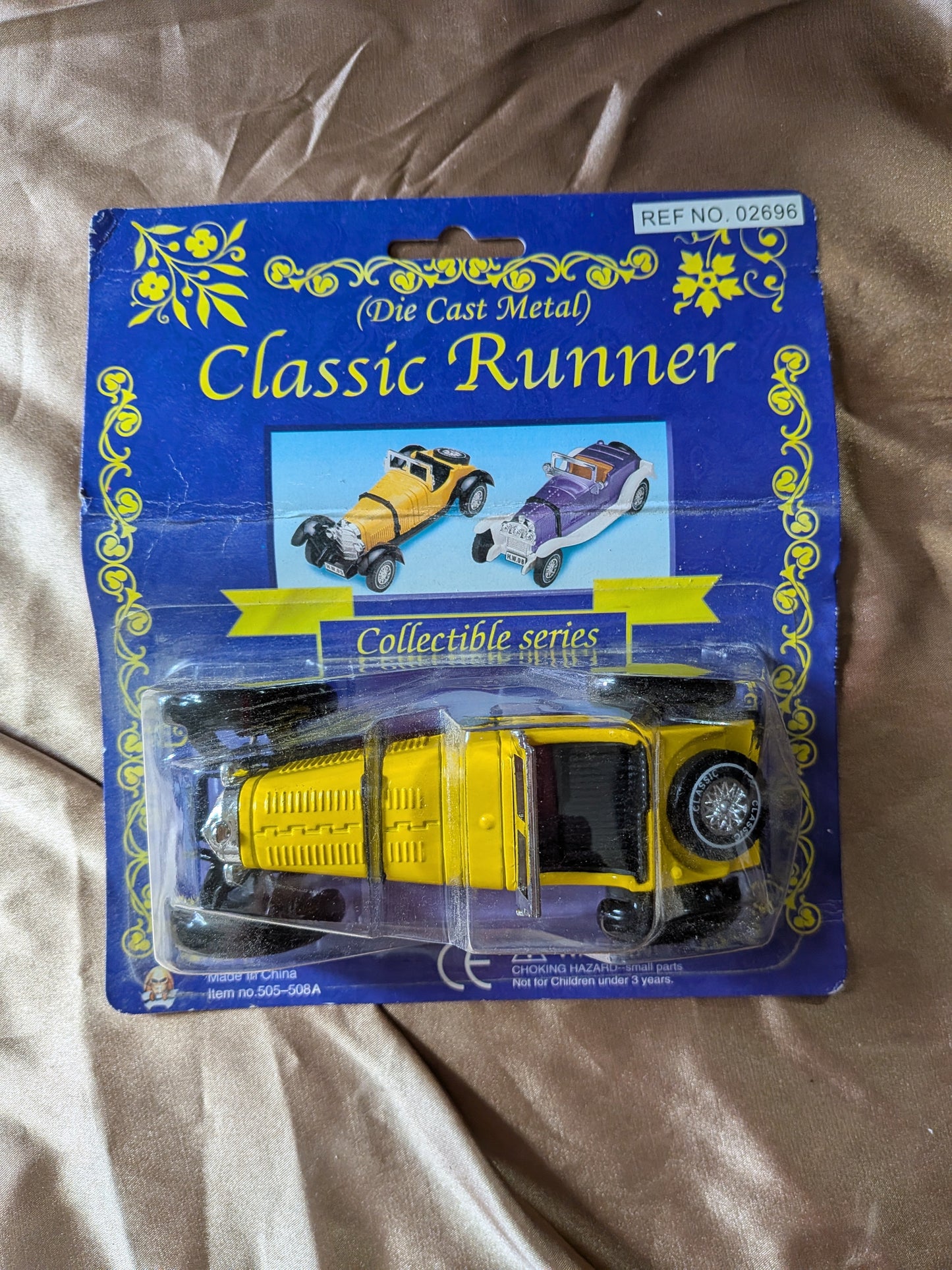 Classic Runner Yellow Mercedes