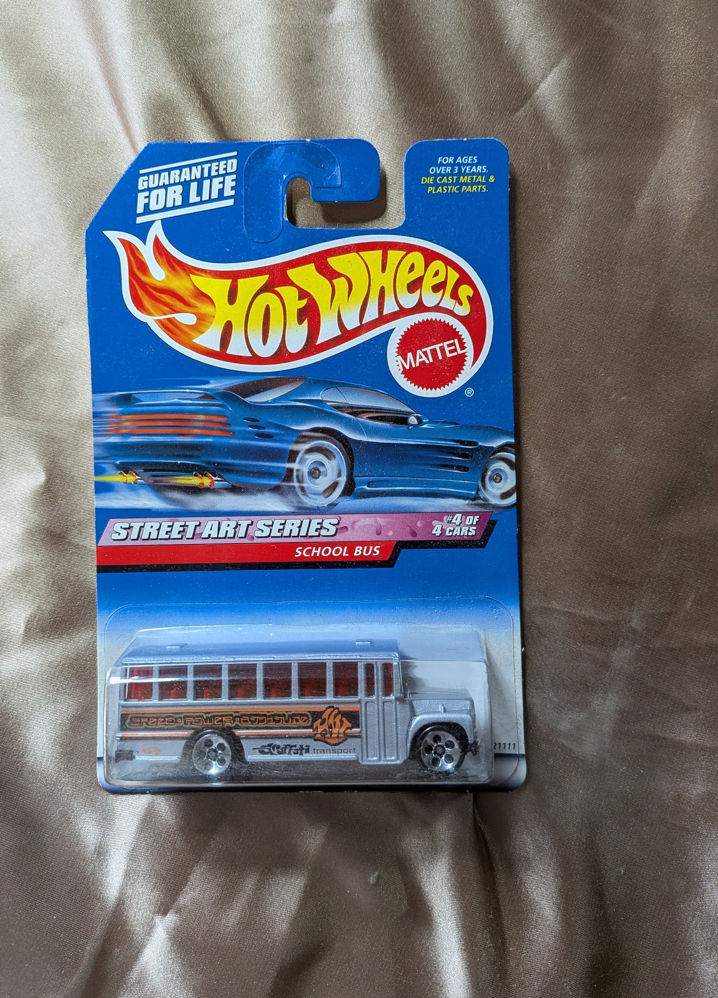 Hot Wheels Street Art Series School Bus