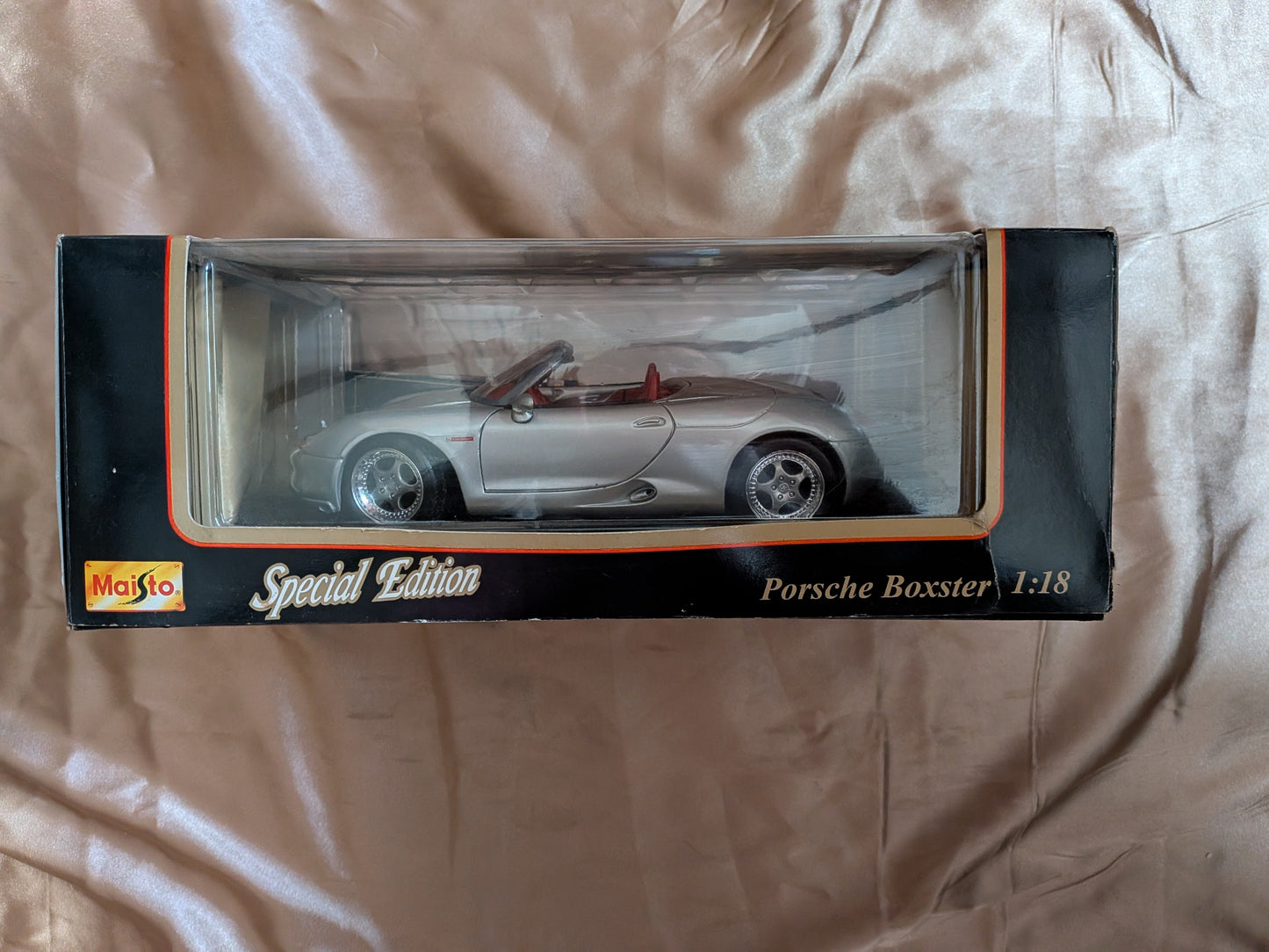 Maisto Special Edition 1:18 Porsche Boxter