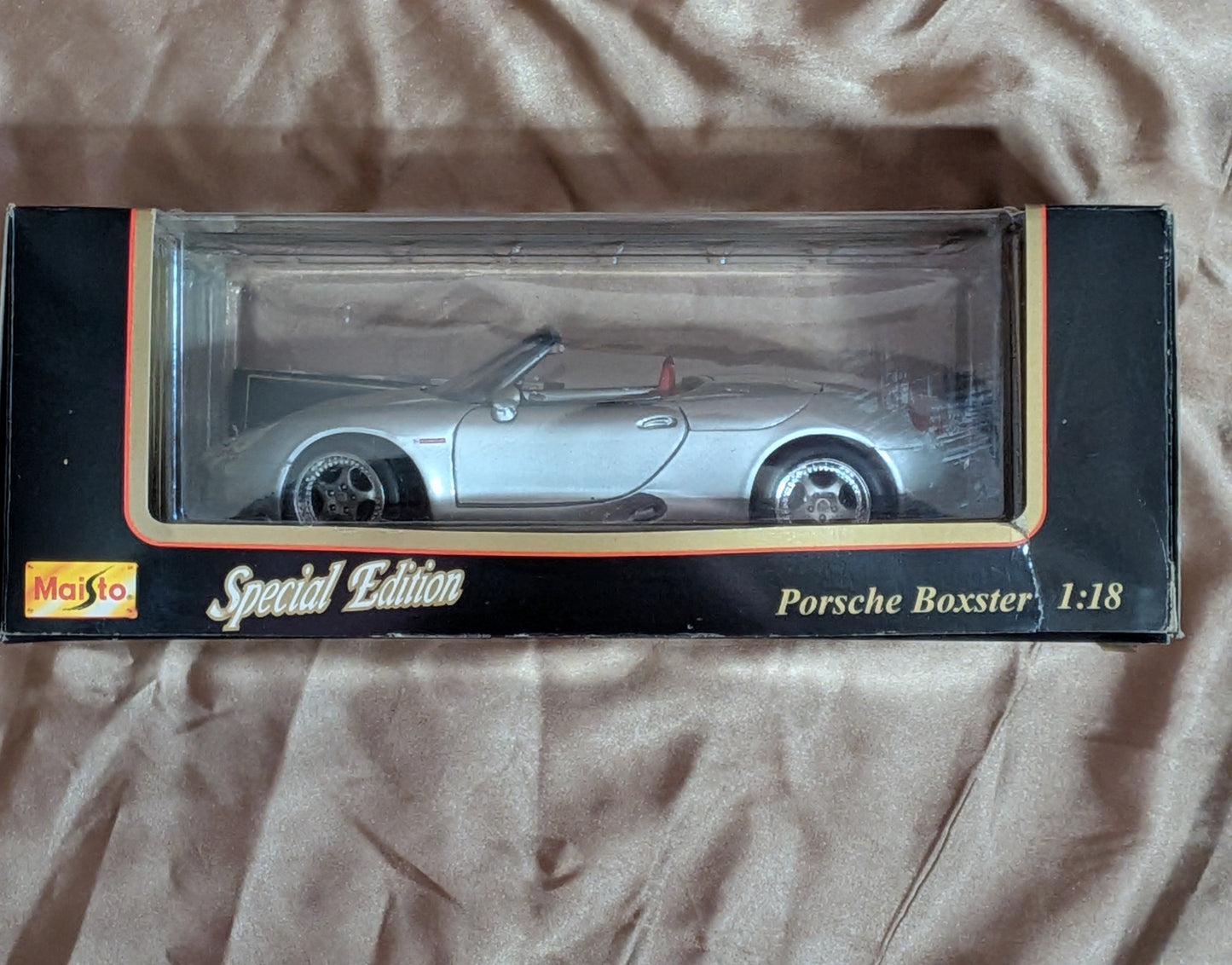 Maisto Special Edition 1:18 Porsche Boxter