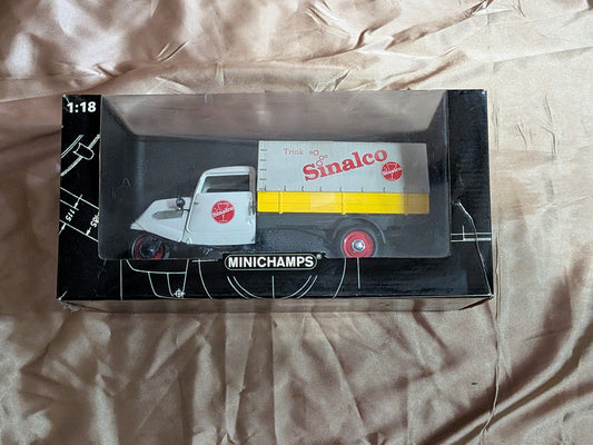 Minichamps Sinalco 3 Wheeler 1:18