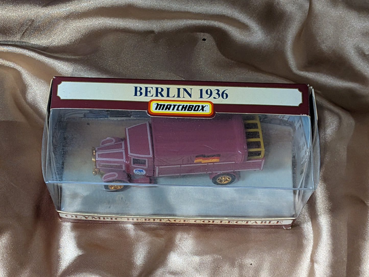Matchbox Olympic Heritage 1932 Mercedes-Benz L5 Truck