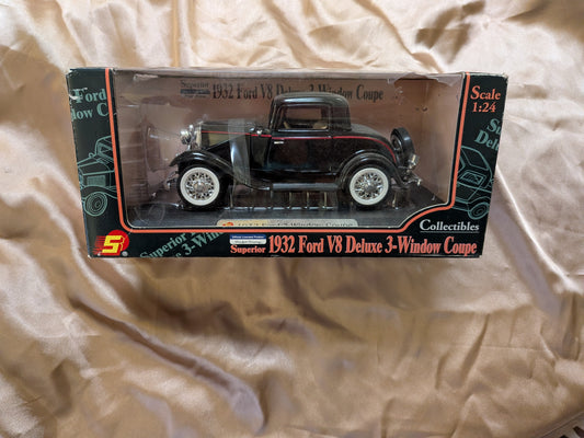1932 Ford V8 Deluxe 3-Window Coupe